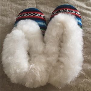 Women’s Peruvian Alpaca slippers